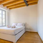 Calicantus Argo Appartement Côme